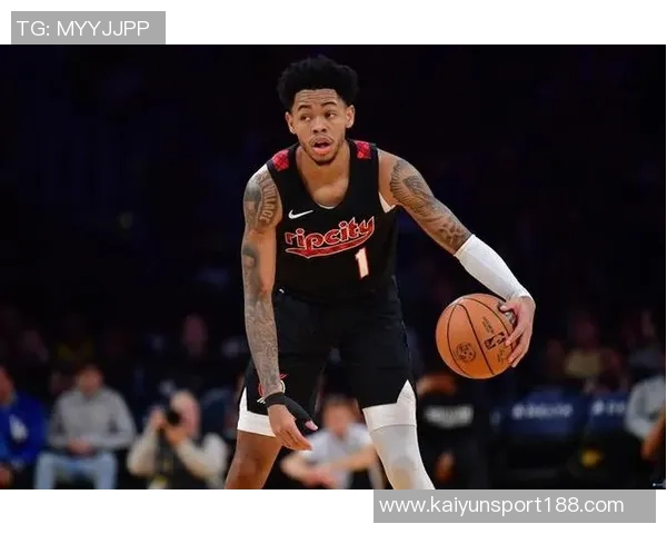 安芬尼西蒙斯回顾绿军首秀表现从紧张到自如掌控比赛节奏