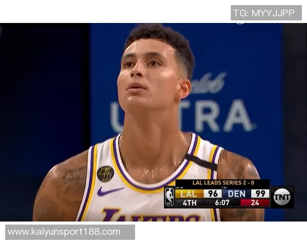 朗佐鲍尔表现低迷9投仅1中三分球命中率惨淡仅得3分7篮板2助攻2抢断 朗佐鲍尔表现低迷9投仅1中三分球命中率惨淡仅得3分7篮板2助攻2抢断