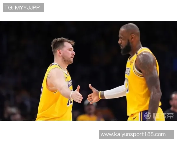 詹姆斯与东契奇交锋数据对比26年内东詹同场战绩分析